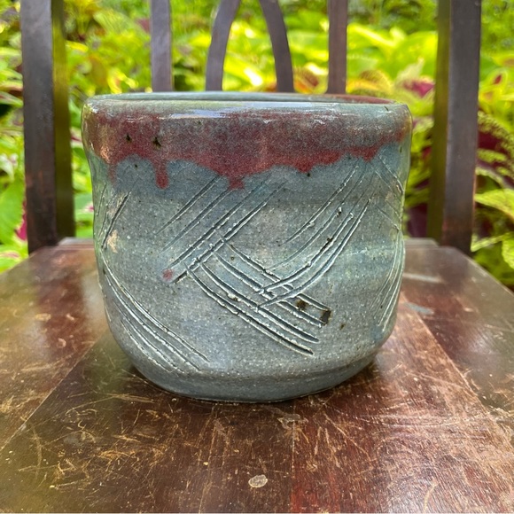 Artisan Pottery Squat Vase - Picture 2 of 7